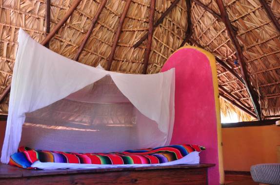 Nosso delicioso quarto na posada em Zipolite, no México